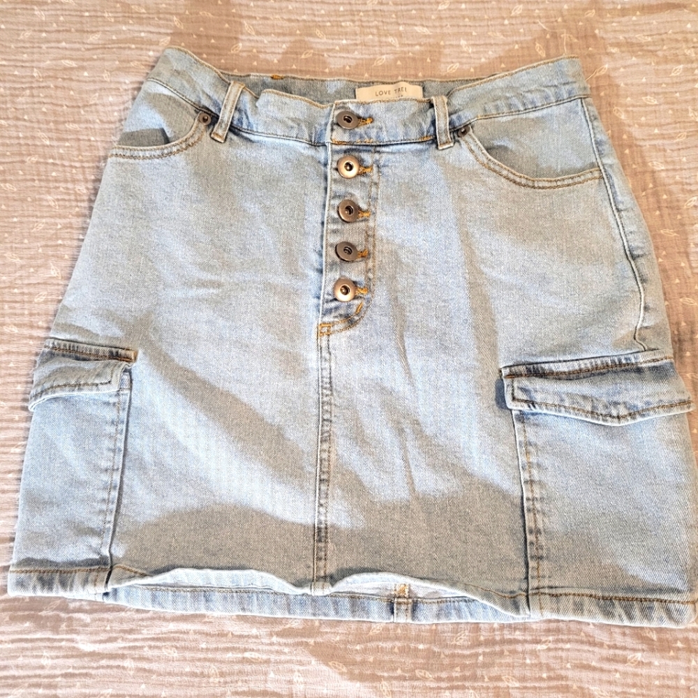Denim skirt